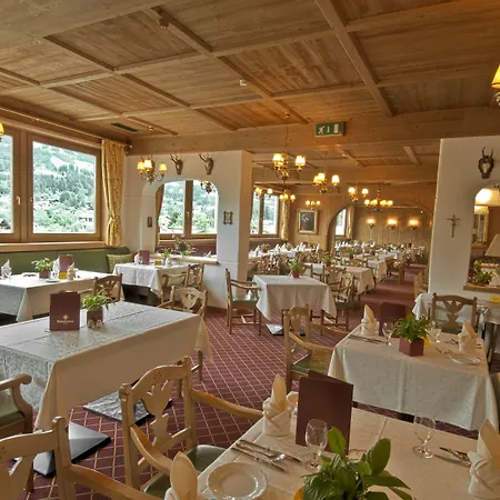 Hotel Tiefenbrunner 4*